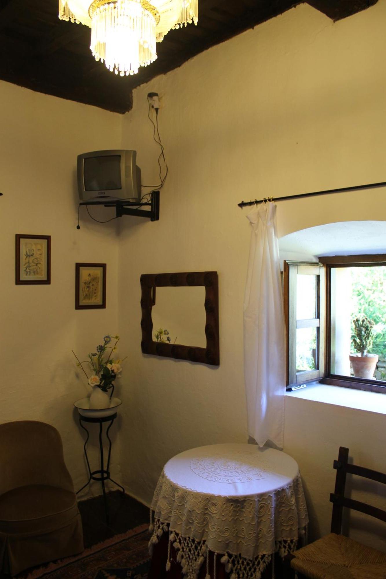 Casona De Trevino Guest House Cosgaya Exterior photo